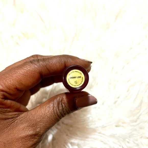 Juvia's Place Lip Lacquer " Cherry Love" - Picture 3 of 3